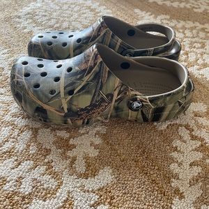 Classic Realtree Crocs 11 11M